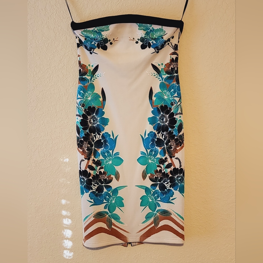 Strapless flower dress
